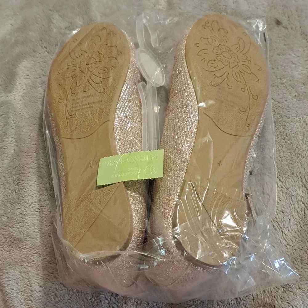 Badgley Mischka Rose Gold Bead-Accent Ankle-Strap Flat Toddler 7, Big Girl 4